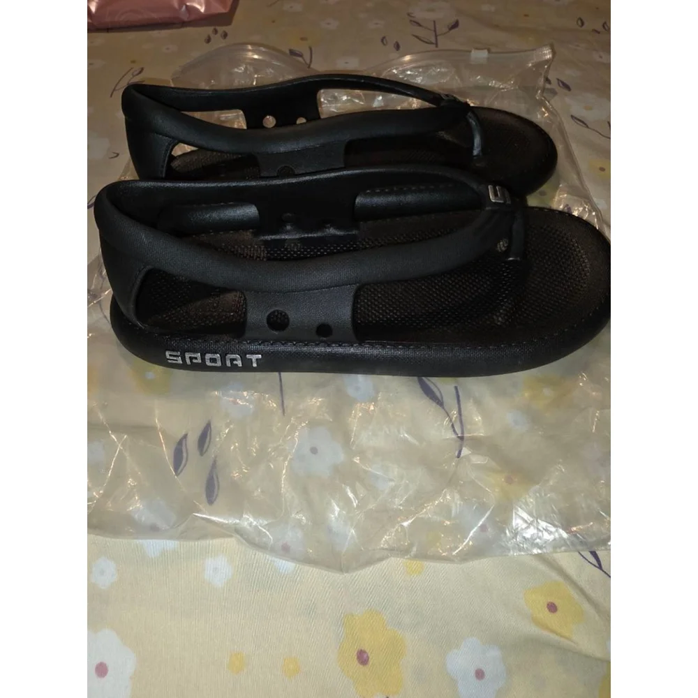 Women's Shein Black Sport Sandals & Flip-Flops US 6.5-7 - Picture 2 of 4